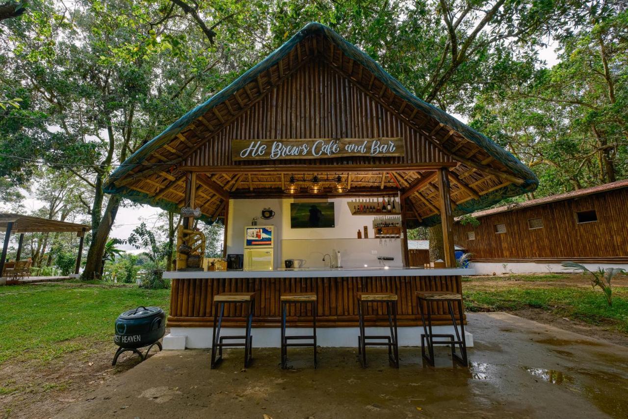 Almost Heaven Lake Resort By Cocotel Cavinti Extérieur photo