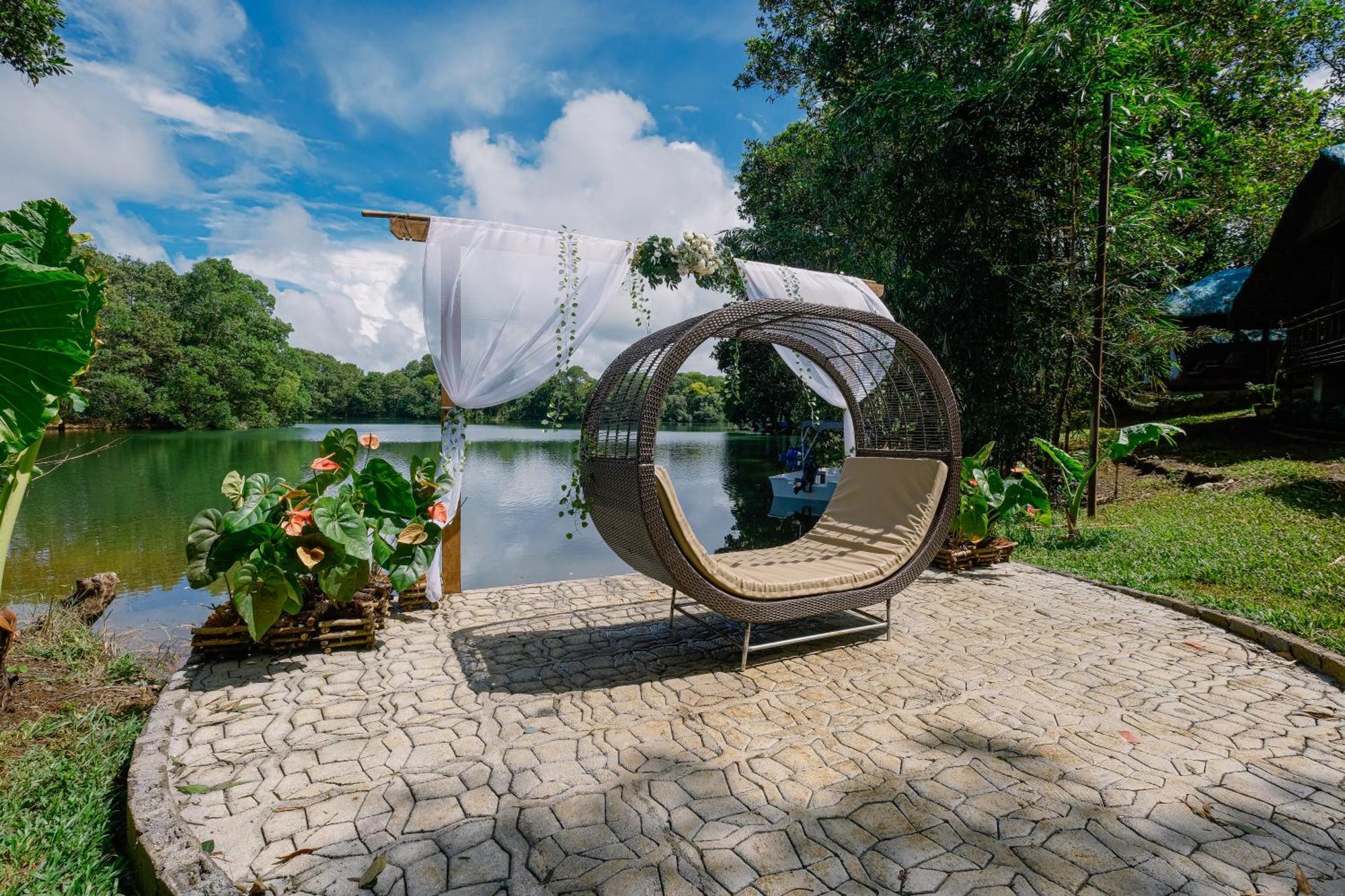 Almost Heaven Lake Resort By Cocotel Cavinti Extérieur photo