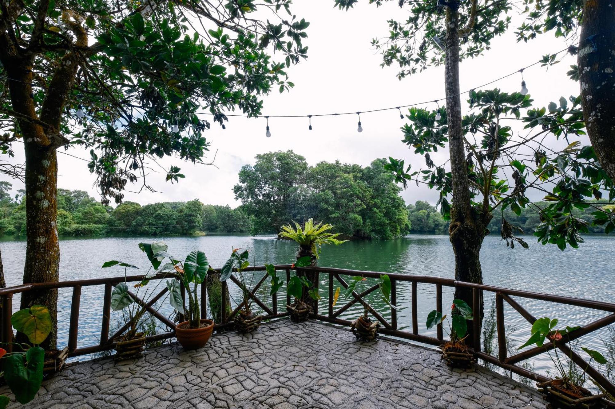 Almost Heaven Lake Resort By Cocotel Cavinti Extérieur photo