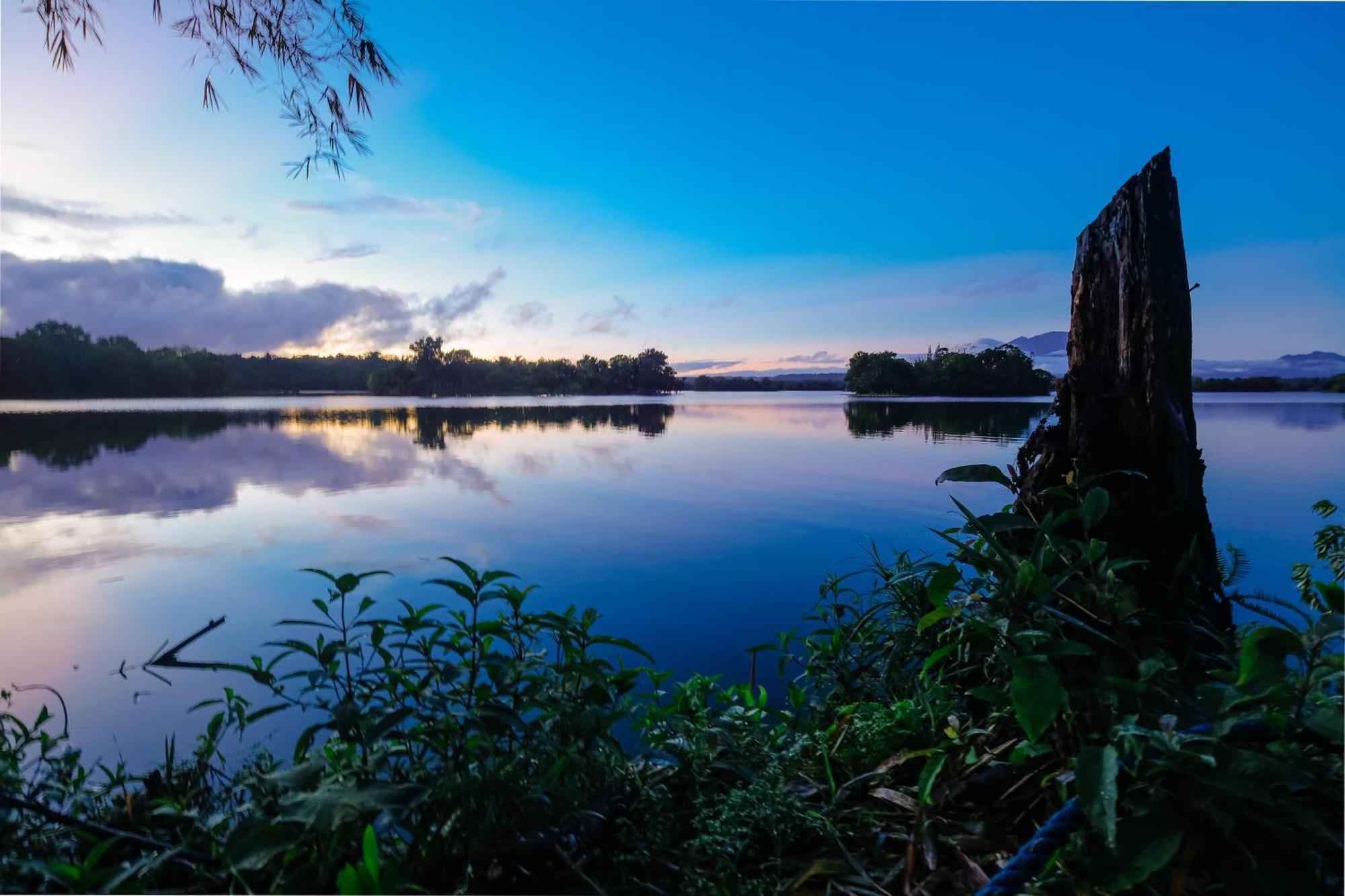 Almost Heaven Lake Resort By Cocotel Cavinti Extérieur photo