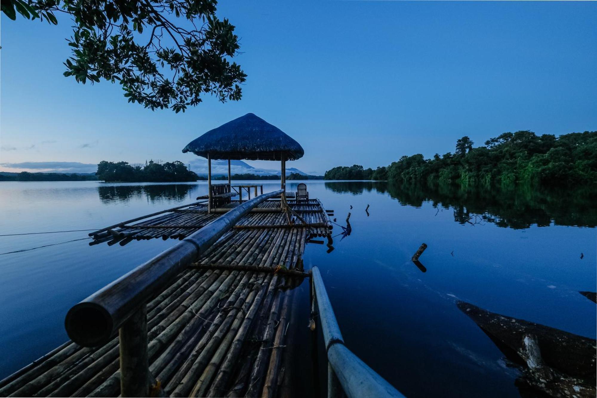 Almost Heaven Lake Resort By Cocotel Cavinti Extérieur photo