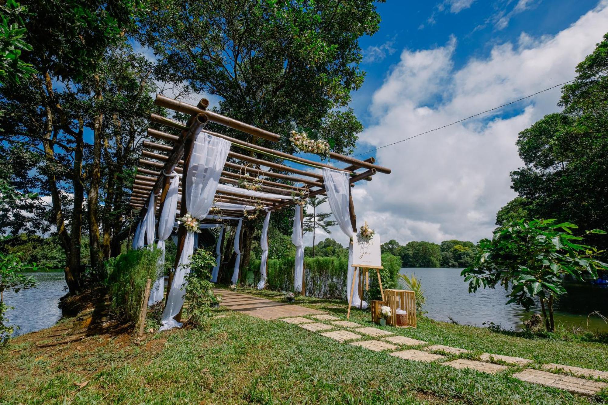 Almost Heaven Lake Resort By Cocotel Cavinti Extérieur photo