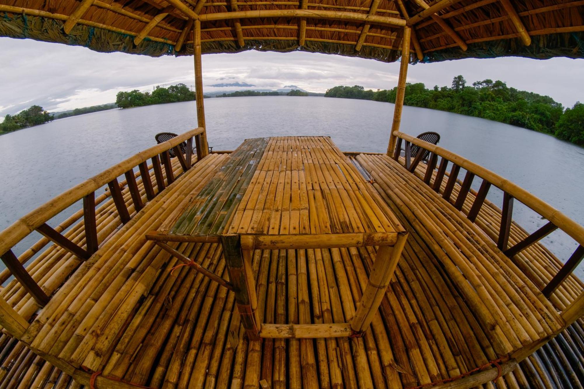 Almost Heaven Lake Resort By Cocotel Cavinti Extérieur photo