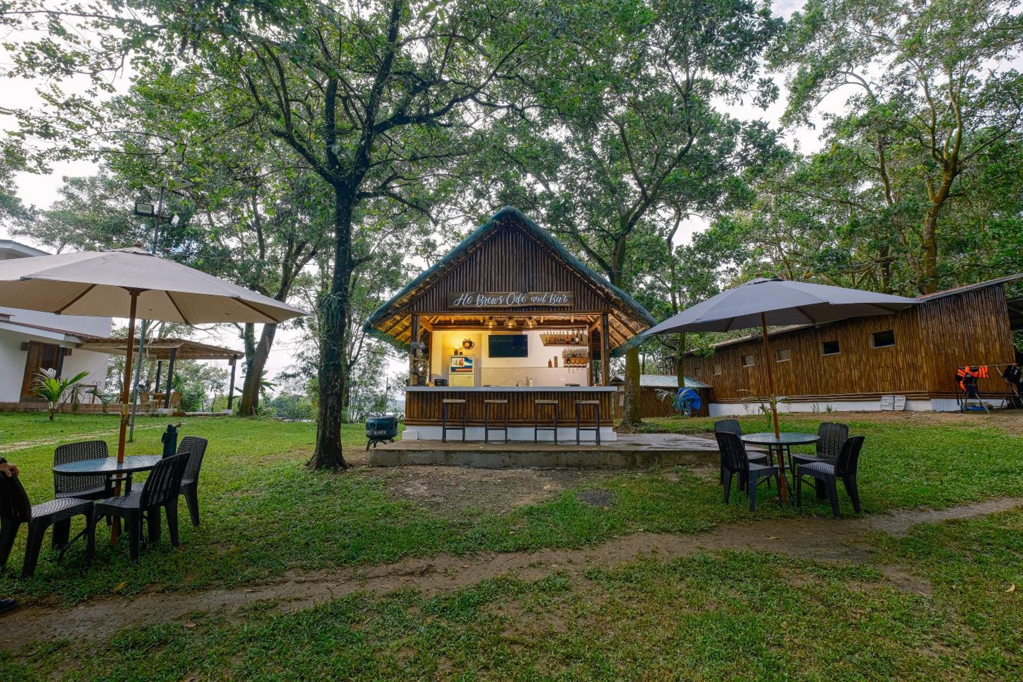 Almost Heaven Lake Resort By Cocotel Cavinti Extérieur photo